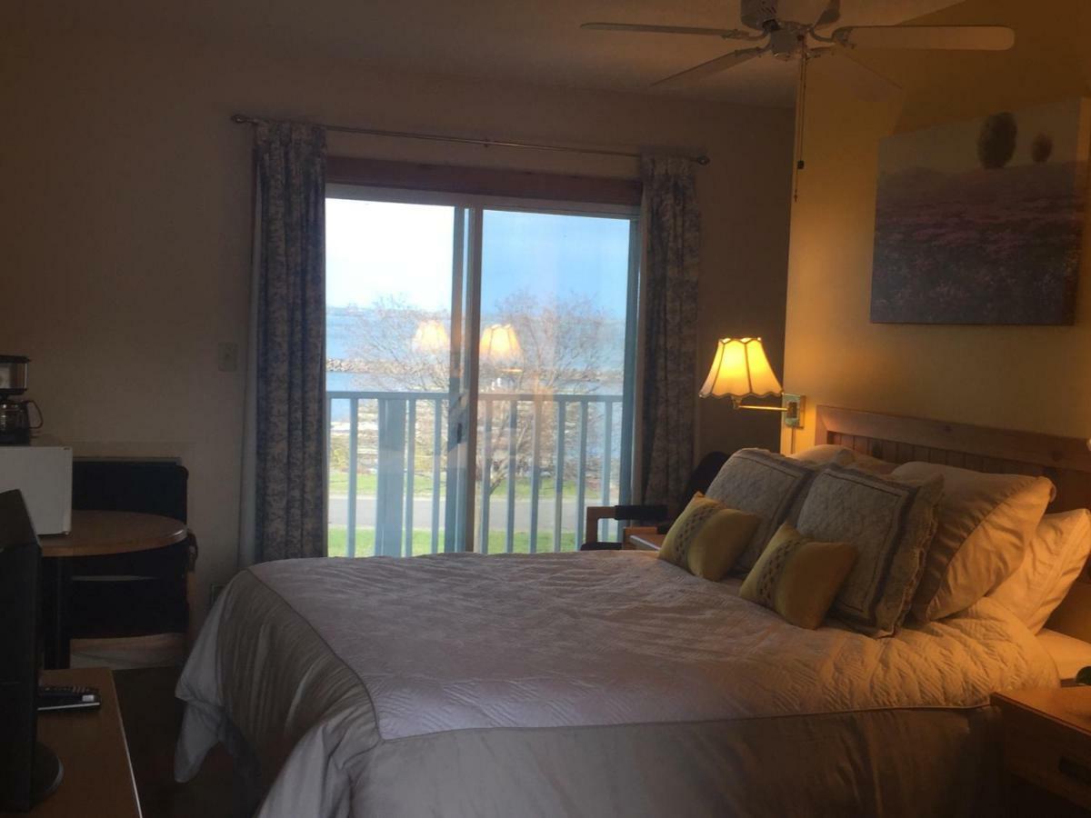 Hilton Beach Inn & Spa Thessalon Buitenkant foto